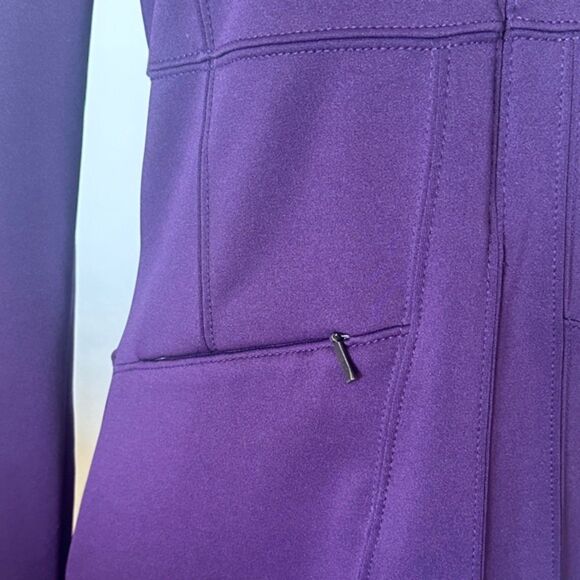 Athleta Cassidy Dress Softshell 1/2 Zip Jacket Pocketed Grape Stretchy Small - Picture 3 of 11